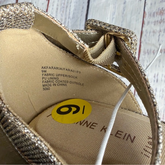 Anne Klein Fararia Iflex Pointed Toe Mid Heel Ankle Strap Pump size 9 - Picture 10 of 10